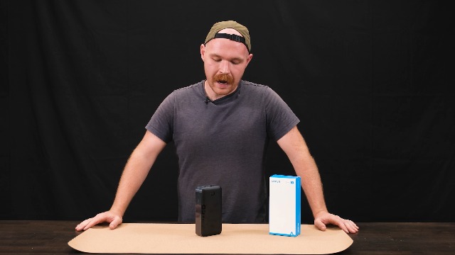 Watch Review Anker - 347 Power Bank on Amazon Live